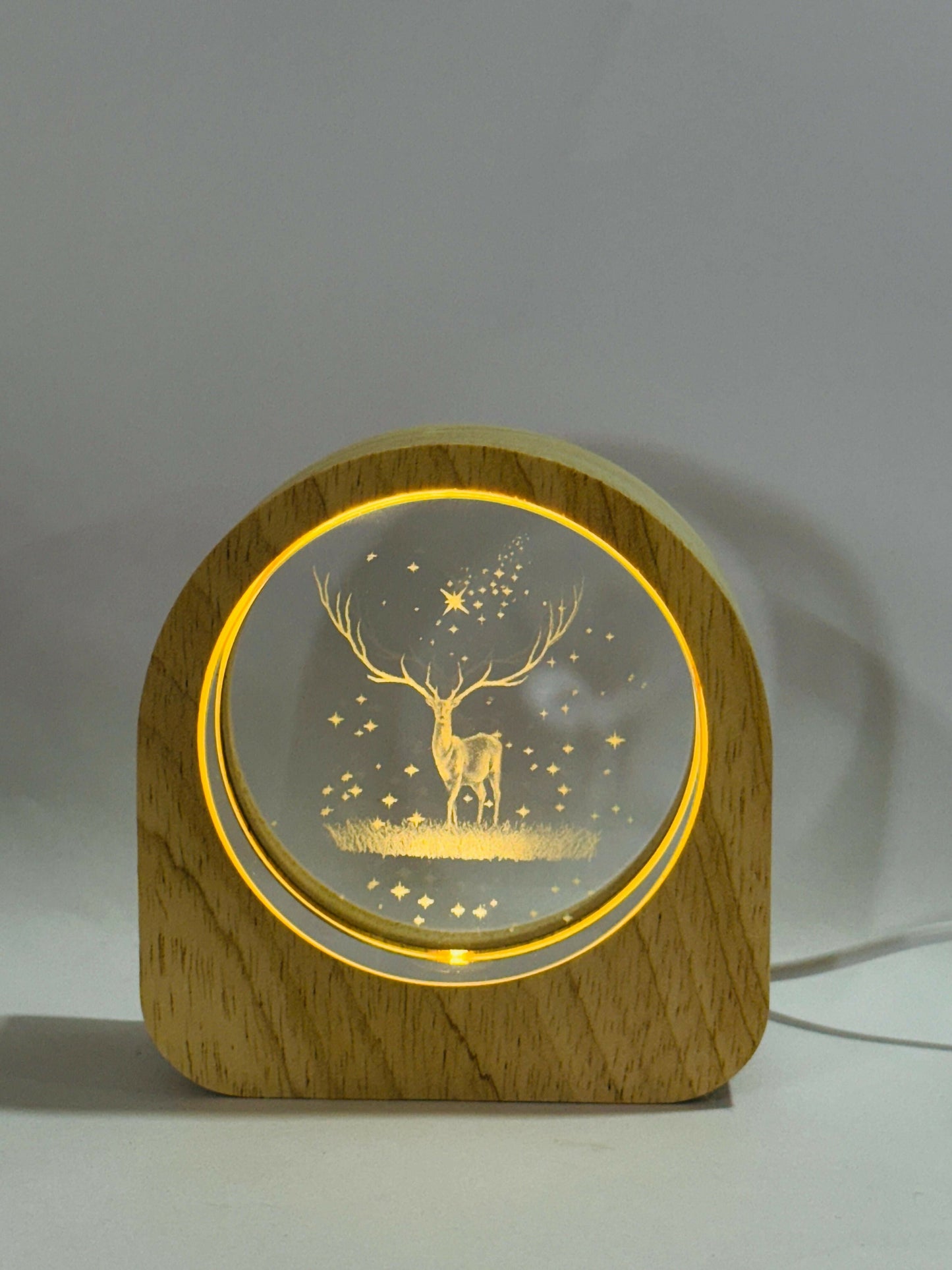3D Deer in Forest Scene Crystal Glass LED Night Lamp with Wooden Frame – USB Powered Table Light with Warm Yellow Glow | Nature-Inspired Bedroom Decor, Night Light & Gift for Animal Lovers